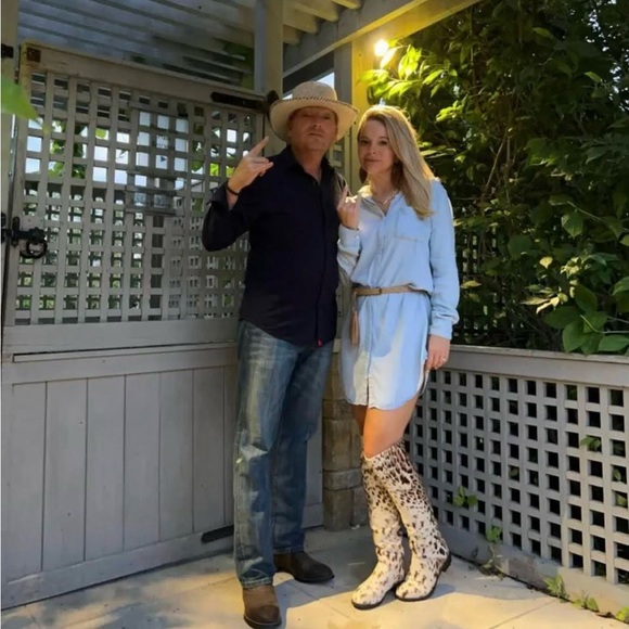 Meet your Posher, Jules - Picture 4 of 4